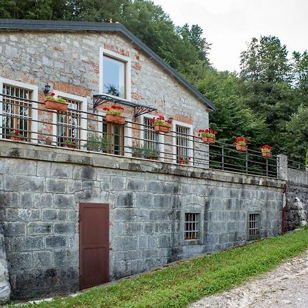 Villa Anton - The Old Dairy Hrusica  Bagian luar foto