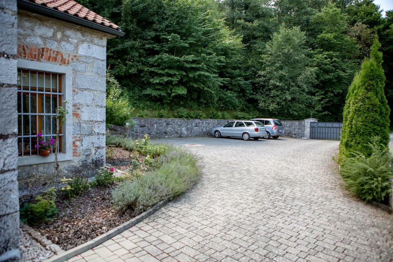 Villa Anton - The Old Dairy Hrusica  Bagian luar foto