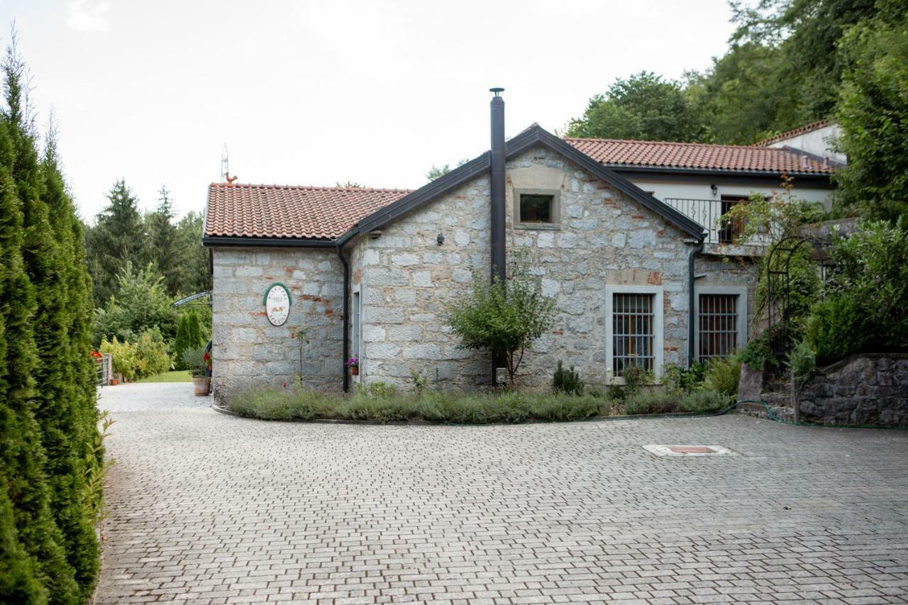 Villa Anton - The Old Dairy Hrusica  Bagian luar foto